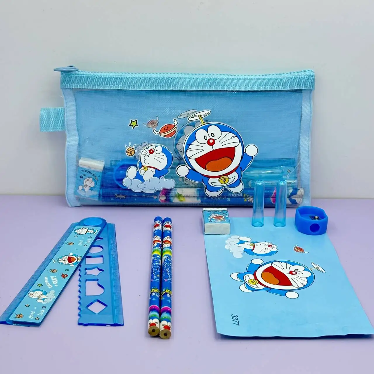 Lindo set de material escolar  - Stationery Supplier reseña y precio